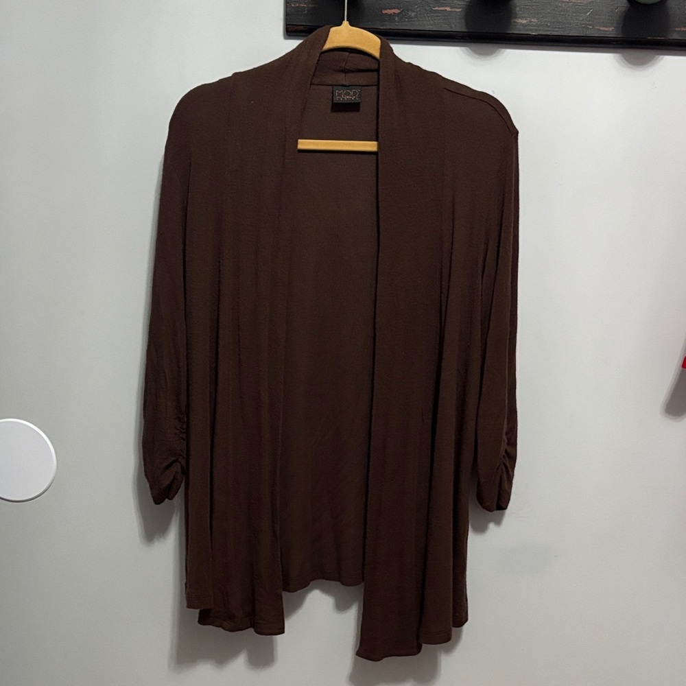 Dark Brown Women's open Sweater size medium